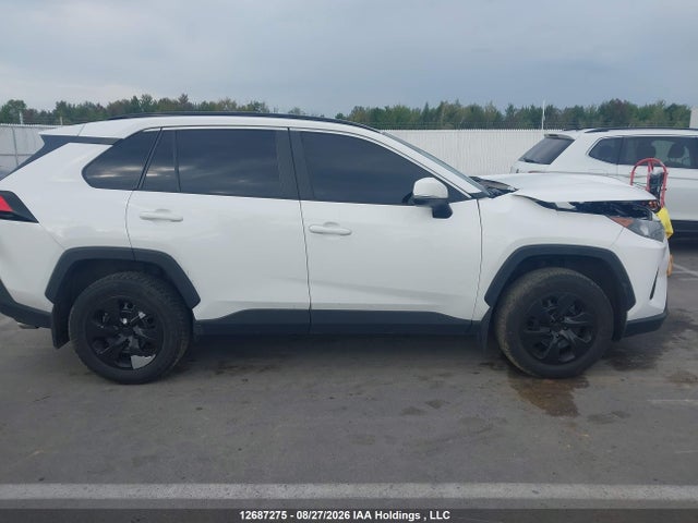 2T3B1RFV7MC209509 Toyota RAV4 LE