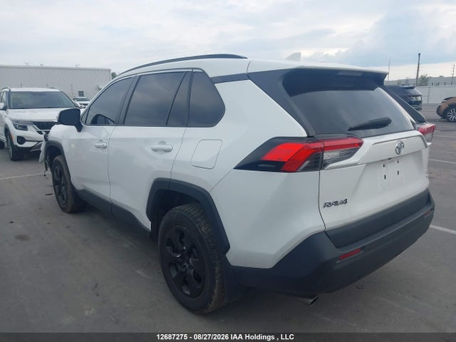 2T3B1RFV7MC209509 Toyota RAV4 LE