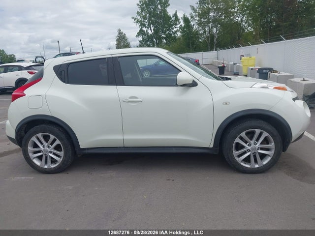 12687276 :رقم المزاد ، JN8AF5MV5BT028341 vin ، 2011 Nissan Juke S/sv/sl مزاد بيع
