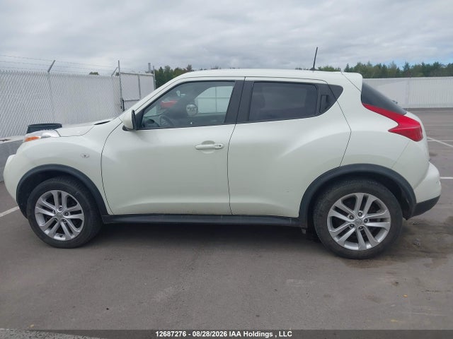 12687276 :رقم المزاد ، JN8AF5MV5BT028341 vin ، 2011 Nissan Juke S/sv/sl مزاد بيع