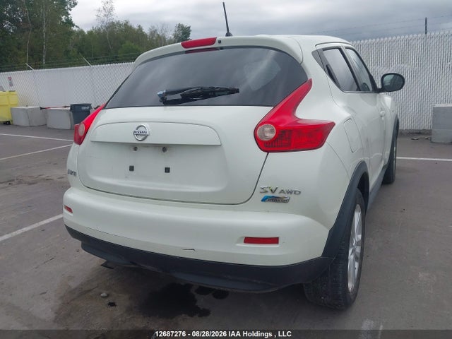 12687276 :رقم المزاد ، JN8AF5MV5BT028341 vin ، 2011 Nissan Juke S/sv/sl مزاد بيع