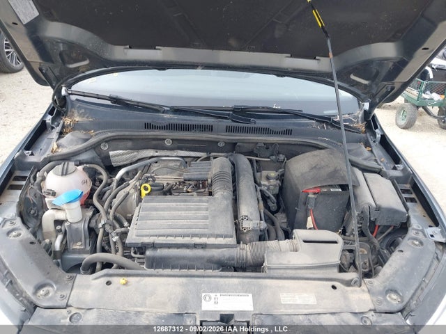 3VW2B7AJXHM288411 Volkswagen Jetta 1.4 Tsi Trendline+
