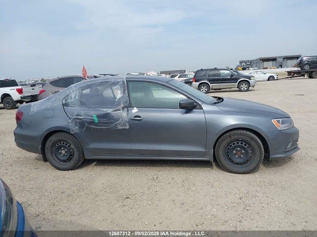 3VW2B7AJXHM288411 Volkswagen Jetta 1.4 Tsi Trendline+
