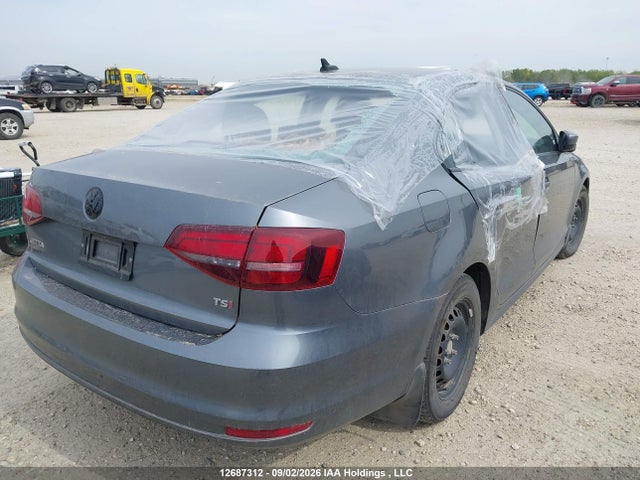 3VW2B7AJXHM288411 Volkswagen Jetta 1.4 Tsi Trendline+