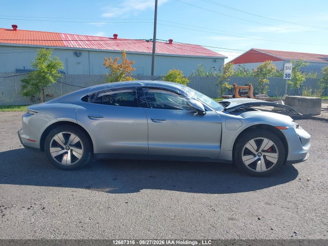12687316 :رقم المزاد ، WP0AB2Y16LSA52378 vin ، 2020 Porsche Taycan 4s مزاد بيع