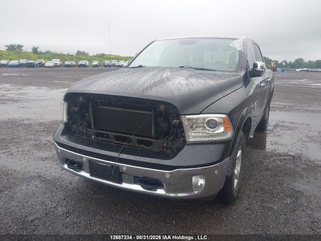 RAM 1500 Laramie 2018 1C6RR7NM1JS283099 Image 2