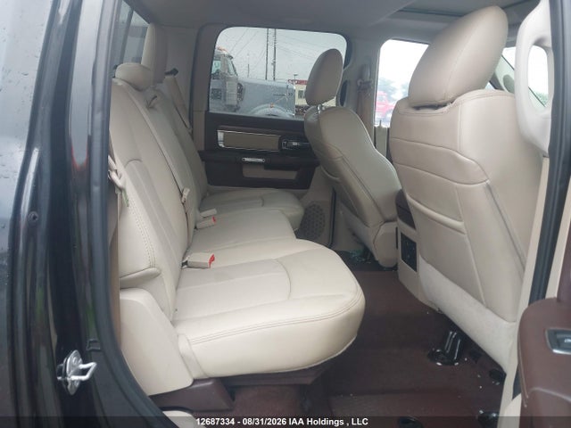 RAM 1500 Laramie 2018 1C6RR7NM1JS283099 Image 8