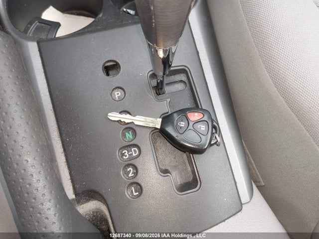 Продажа на аукционе авто 2006 Toyota Rav4 Limited, vin: JTMBD31V566018721, номер лота: 12687340