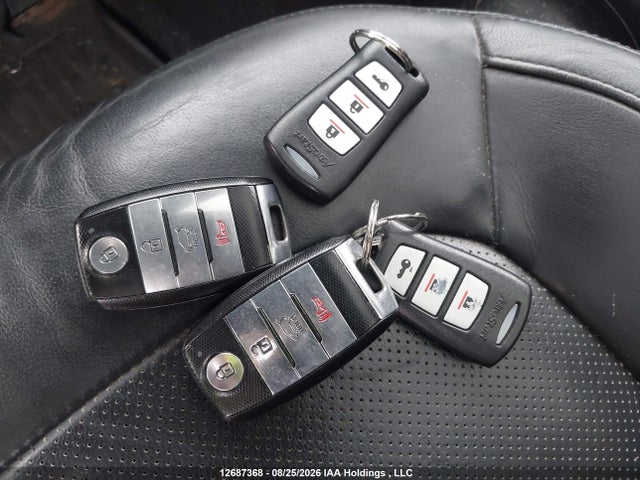 Продажа на аукционе авто 2014 Kia Soul Sx/sx Luxury/two-tone Fathom Blue/white Special Edition/two-tone Inferno Red, vin: KNDJX3A58E7729499, номер лота: 12687368