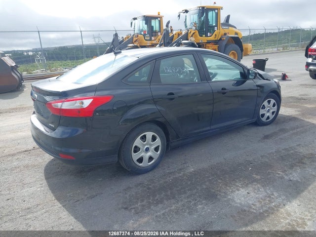 2014 Ford Focus S მანქანა იყიდება აუქციონზე, vin: 1FADP3E25EL343388, აუქციონის ნომერი: 12687374