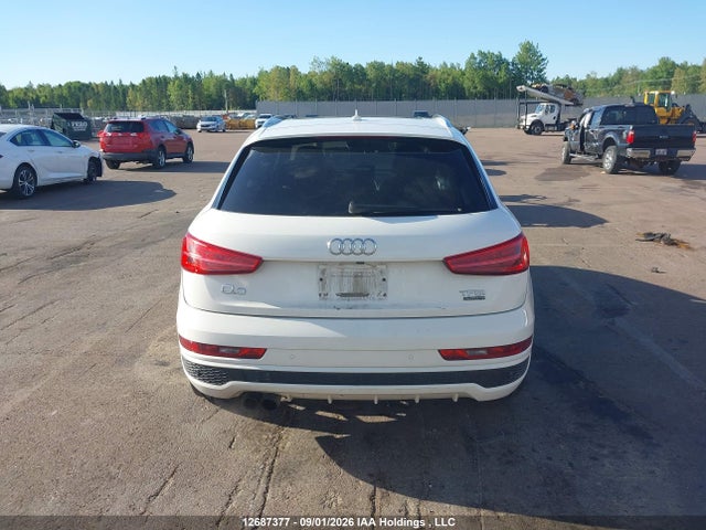 Audi Q3 2.0t Progressiv 2018 WA1JCCFS3JR019221 Image 16
