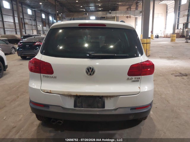 Продажа на аукционе авто 2015 Volkswagen Tiguan Comfortline/highline/special Edition/trendline, vin: WVGJV7AX8FW502878, номер лота: 12656752