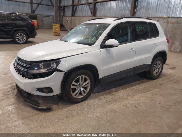 Продажа на аукционе авто 2015 Volkswagen Tiguan Comfortline/highline/special Edition/trendline, vin: WVGJV7AX8FW502878, номер лота: 12656752