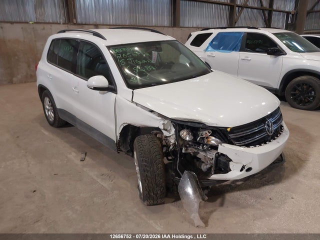 Продажа на аукционе авто 2015 Volkswagen Tiguan Comfortline/highline/special Edition/trendline, vin: WVGJV7AX8FW502878, номер лота: 12656752