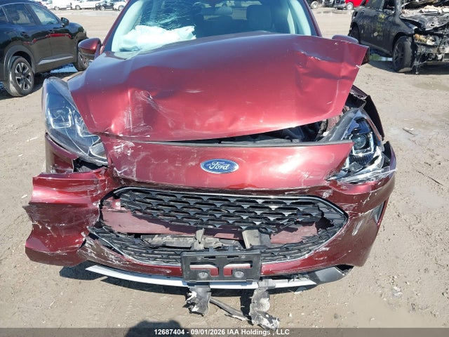12687404 :رقم المزاد ، 1FMCU9G6XMUA75587 vin ، 2021 Ford Escape Se مزاد بيع