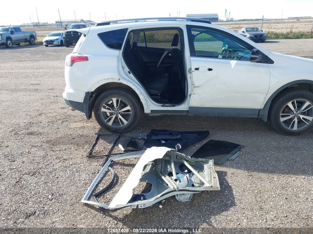 Toyota Rav4 Xle 2017 2T3WFREV5HW340379 Image 12