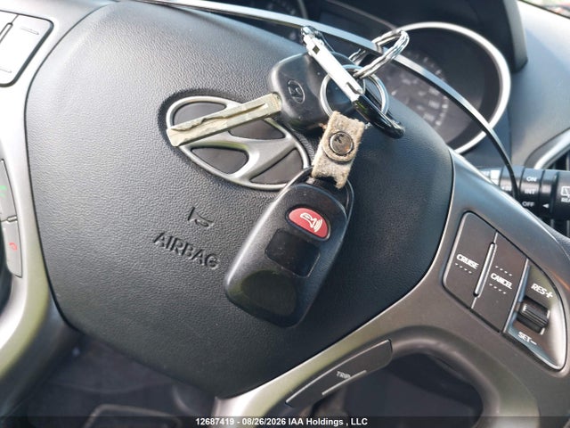 Hyundai TUCSON GLS 2015 KM8JTCAF7FU094892 Image 11
