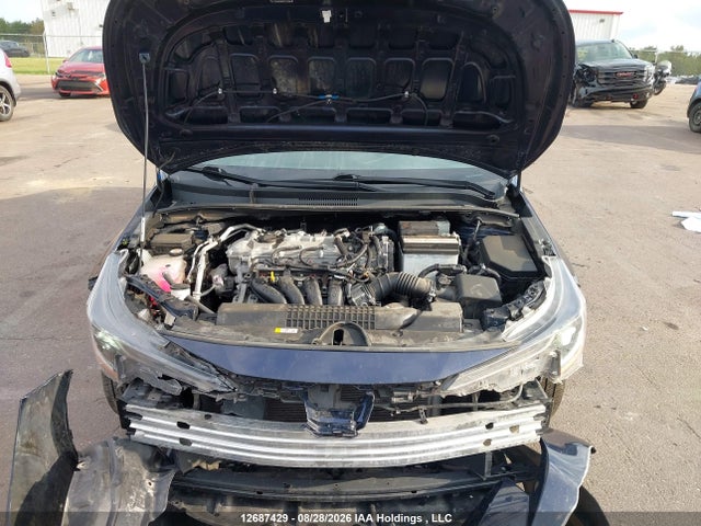 12687429 :رقم المزاد ، 5YFBPMBE7MP227637 vin ، 2021 Toyota Corolla Le مزاد بيع