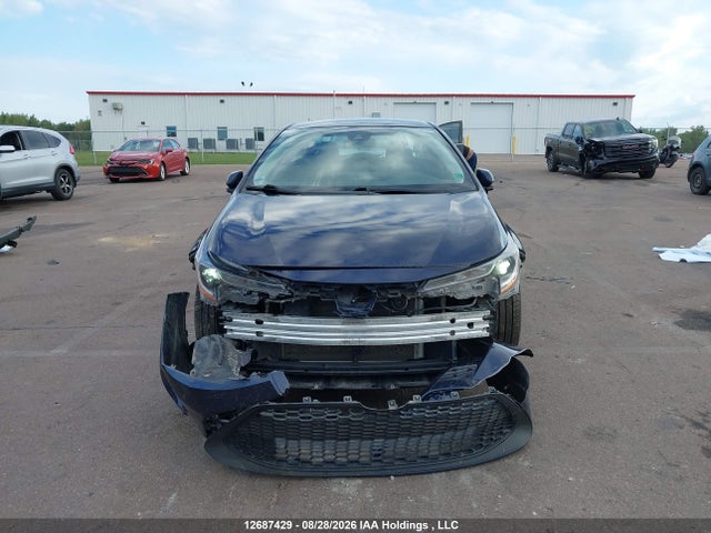 12687429 :رقم المزاد ، 5YFBPMBE7MP227637 vin ، 2021 Toyota Corolla Le مزاد بيع