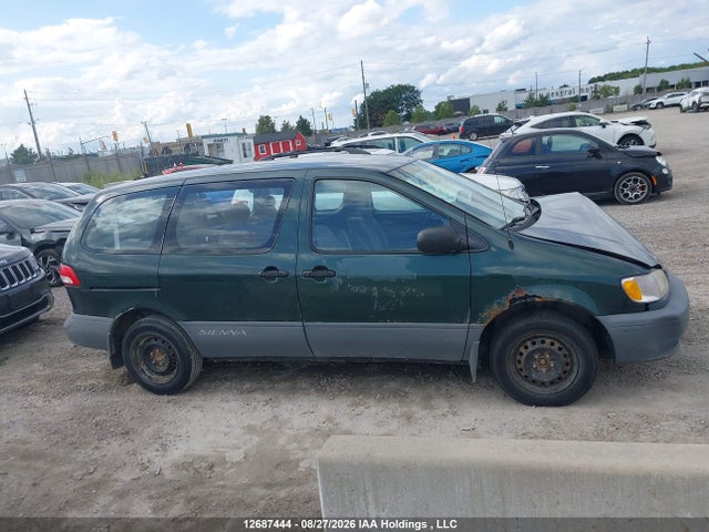 2001 Toyota Sienna Ce მანქანა იყიდება აუქციონზე, vin: 4T3ZF19C61U396828, აუქციონის ნომერი: 12687444
