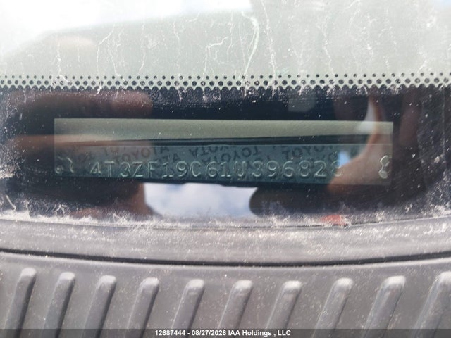 2001 Toyota Sienna Ce მანქანა იყიდება აუქციონზე, vin: 4T3ZF19C61U396828, აუქციონის ნომერი: 12687444