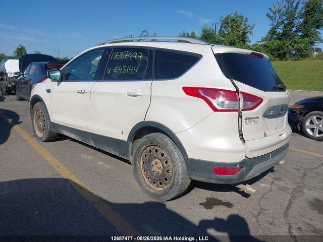 1FMCU9J93EUE43144 Ford Escape Titanium