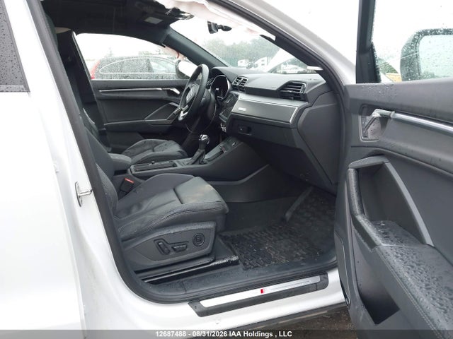 12687488 :رقم المزاد ، WA1FECF32R1120866 vin ، 2024 Audi Q3 مزاد بيع