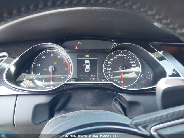 2015 Audi A4 Premium Plus მანქანა იყიდება აუქციონზე, vin: WAUFFCFL6FN003876, აუქციონის ნომერი: 12687505