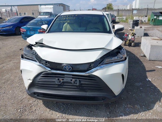 Toyota Venza 2021 JTEAAAAH3MJ085102 Image 10