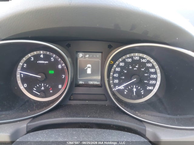 KM8SM4HF0HU227217 Hyundai SANTA FE XL