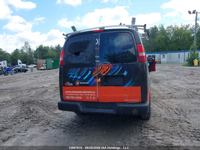 Chevrolet Express 2018 1GCWGBFP3J1181614 Image 16