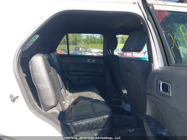 Ford Explorer Police Interceptor 2017 1FM5K8AR7HGB16905 Image 8