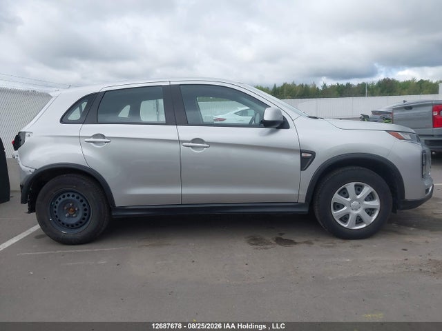 Mitsubishi RVR ES 2024 JA4AJUAU6RU604422 Image 14
