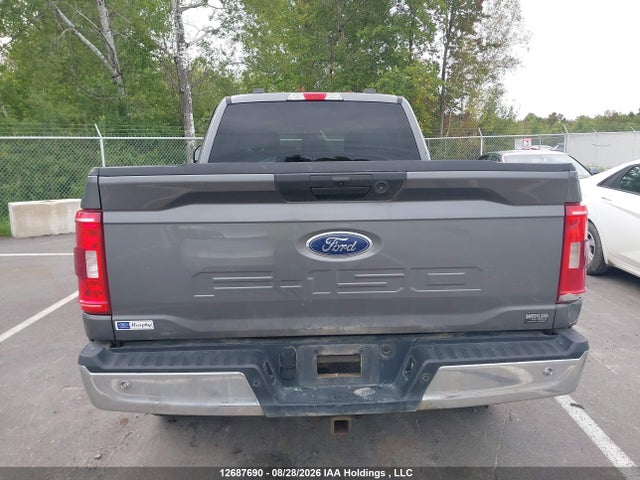 1FTFW1E52NKE14704 Ford F-150 Xlt