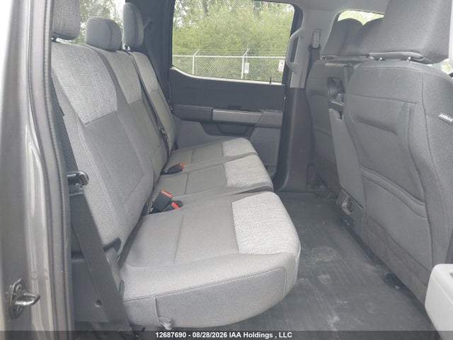 1FTFW1E52NKE14704 Ford F-150 Xlt