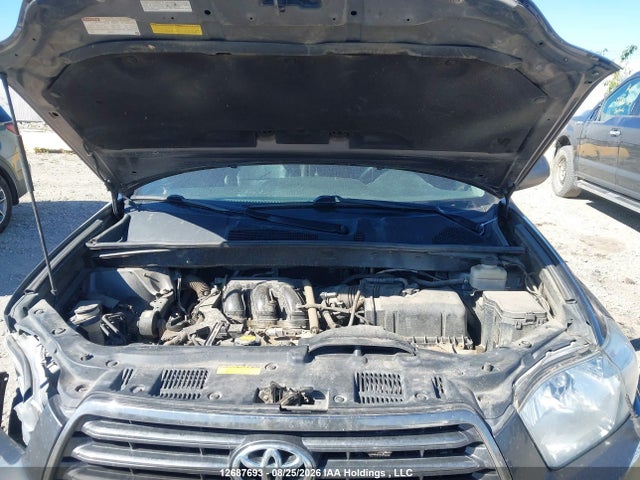 2010 Toyota Highlander V6 Sport მანქანა იყიდება აუქციონზე, vin: 5TDEK3EH8AS015196, აუქციონის ნომერი: 12687693