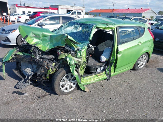 Hyundai Accent Gls/gs 2014 KMHCT5AE0EU167384 Image 2
