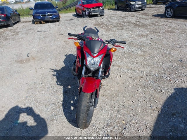 12687720 :رقم المزاد ، MLHPC4524D5000113 vin ، 2013 Honda Cb500 F مزاد بيع
