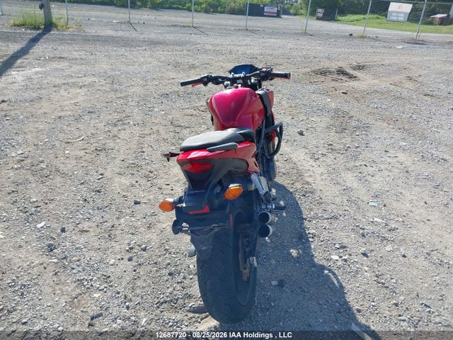 12687720 :رقم المزاد ، MLHPC4524D5000113 vin ، 2013 Honda Cb500 F مزاد بيع