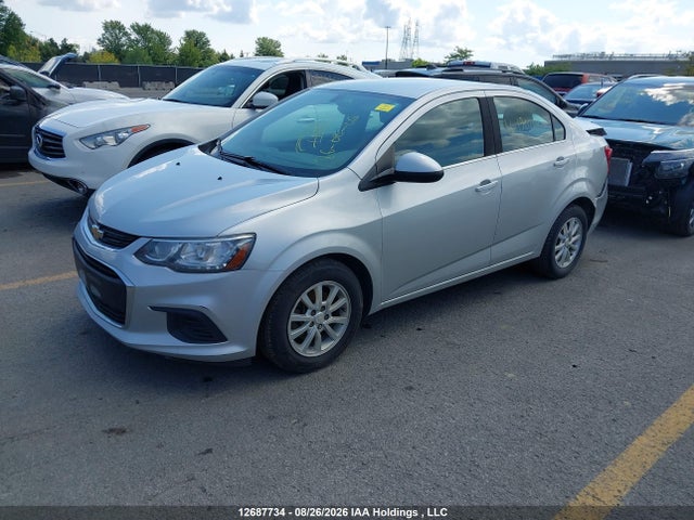 1G1JD5SH3H4170214 Chevrolet SONIC LT