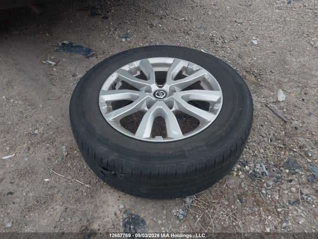 5N1AT2MV5JC746713 Nissan Rogue