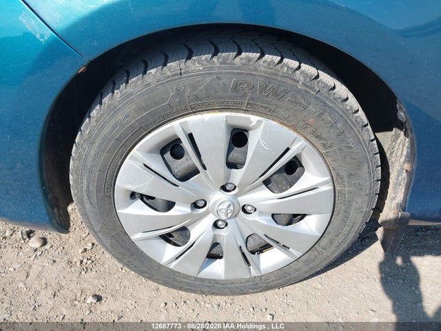 VNKKTUD32EA005026 Toyota YARIS LE