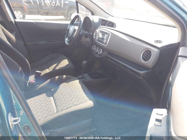 VNKKTUD32EA005026 Toyota YARIS LE