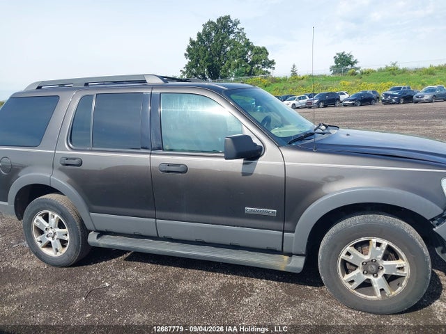 2006 Ford Explorer Xlt მანქანა იყიდება აუქციონზე, vin: 1FMEU73EX6UA25057, აუქციონის ნომერი: 12687779