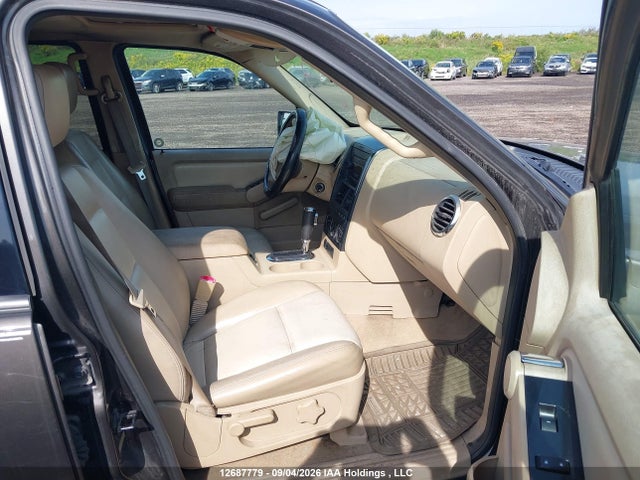 2006 Ford Explorer Xlt მანქანა იყიდება აუქციონზე, vin: 1FMEU73EX6UA25057, აუქციონის ნომერი: 12687779