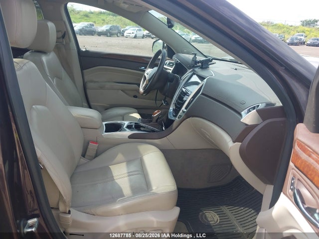 3GYFNEE31GS556861 Cadillac Srx Luxury Collection