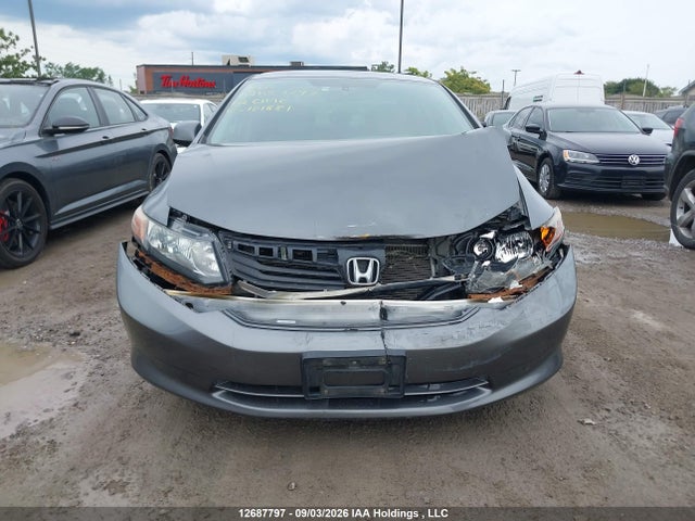 12687797 :رقم المزاد ، 2HGFB2F48CH101881 vin ، 2012 Honda Civic Lx مزاد بيع