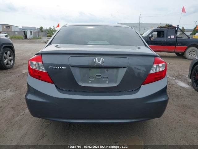 12687797 :رقم المزاد ، 2HGFB2F48CH101881 vin ، 2012 Honda Civic Lx مزاد بيع