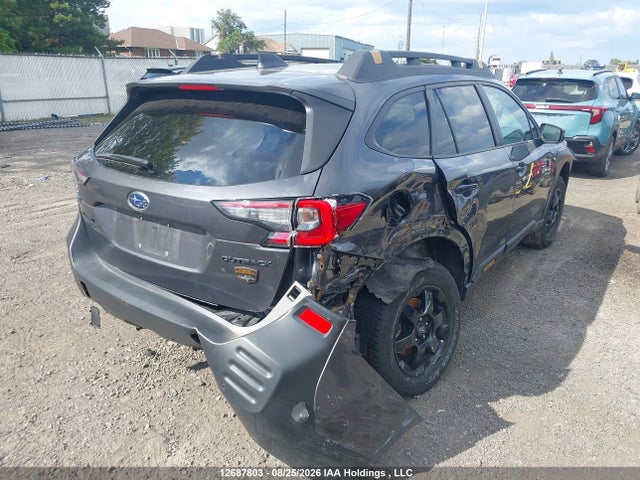 4S4BTHTD9S3242540 Subaru Outback Wilderness
