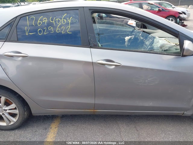 Продажа на аукционе авто 2013 Hyundai Elantra Gt Gls, vin: KMHD35LE2DU029622, номер лота: 12674064